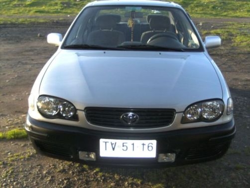 Foto Vendo toyota corolla año 2000